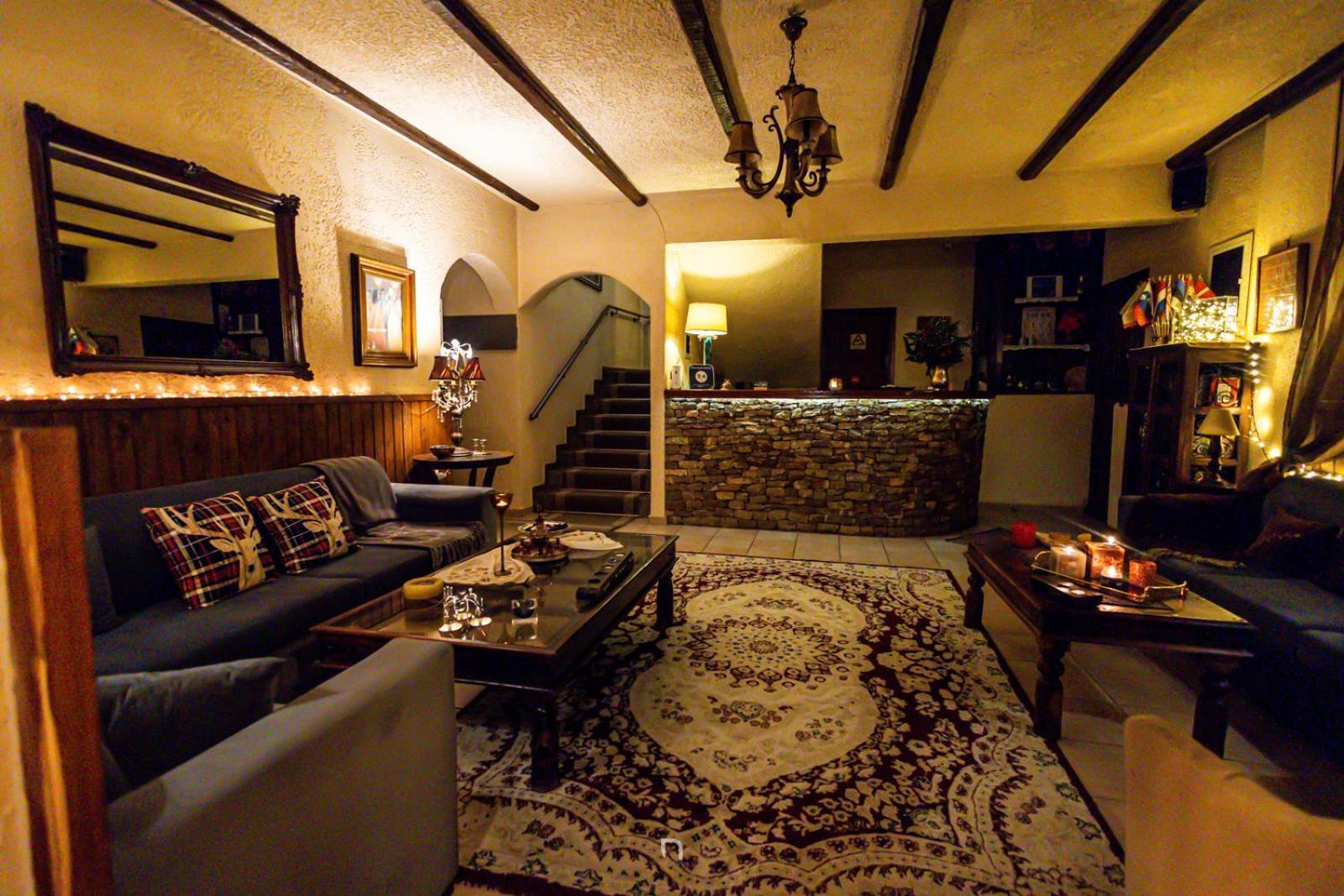 Fanaras Hotel Калаврита Екстер'єр фото