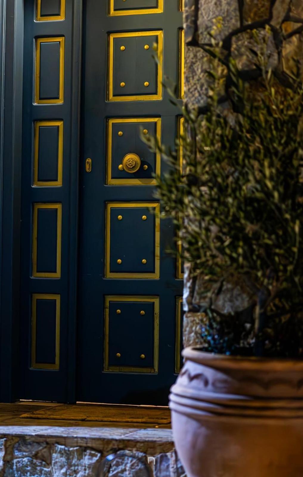 Fanaras Hotel Калаврита Екстер'єр фото